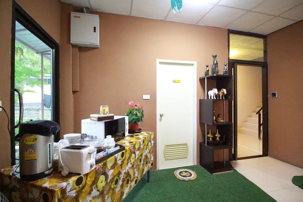 Отель Nakara Boutique Чиангмай Экстерьер фото